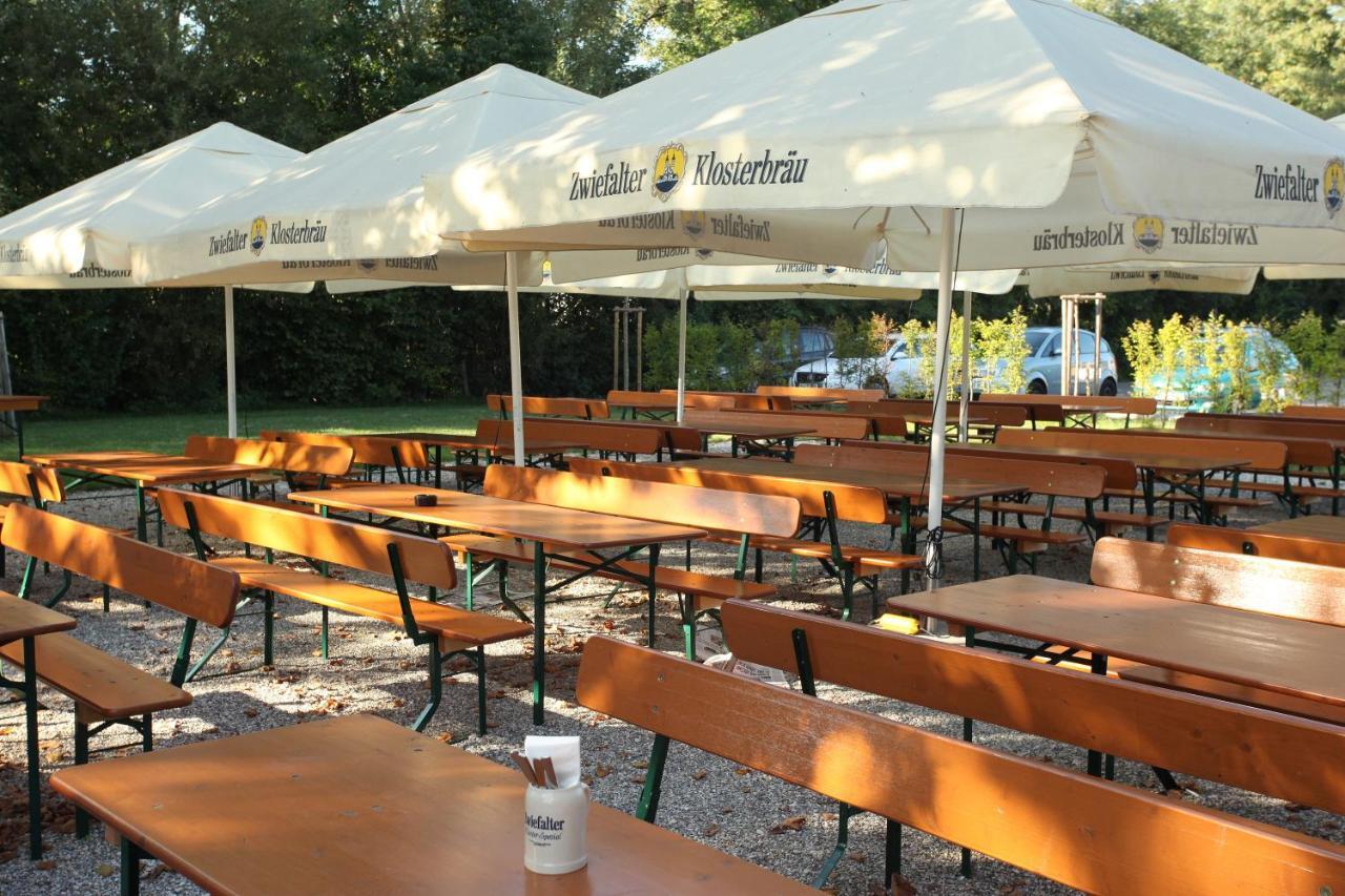 Achtender Metzingen  Dış mekan fotoğraf